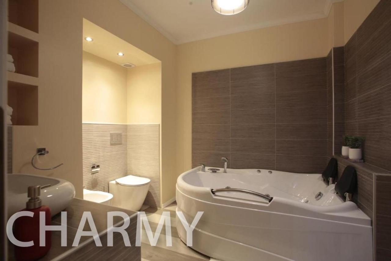 Live Bucharest Apartment Exterior foto