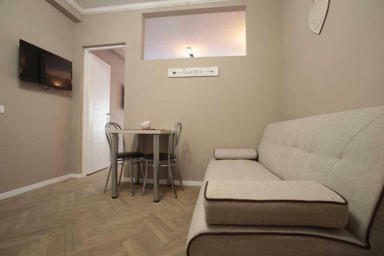 Live Bucharest Apartment Exterior foto